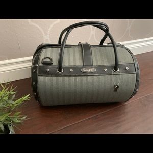 Samsonite Black herringbone vintage luggage Duffle